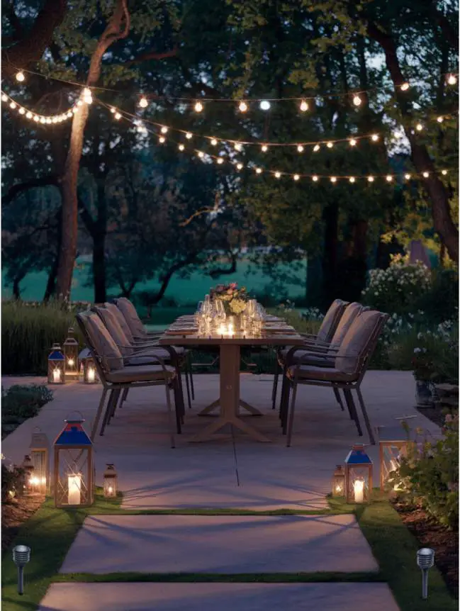 Outdoor Dining Table Decor Ideas