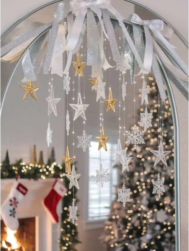 Mirror Decorating Ideas for Christmas