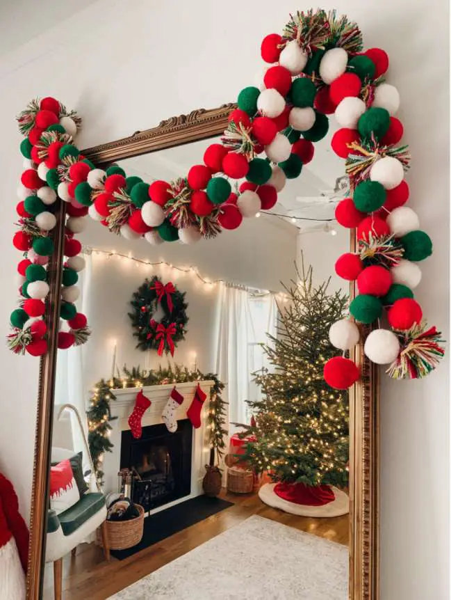 Mirror Decorating Ideas for Christmas