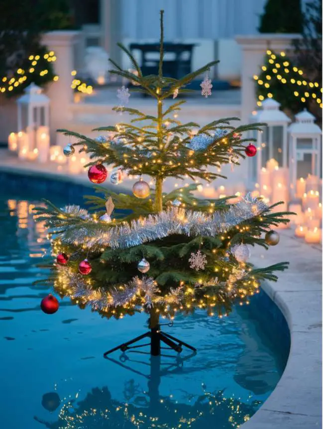 Swimming Pool Decoration Ideas for Christmas